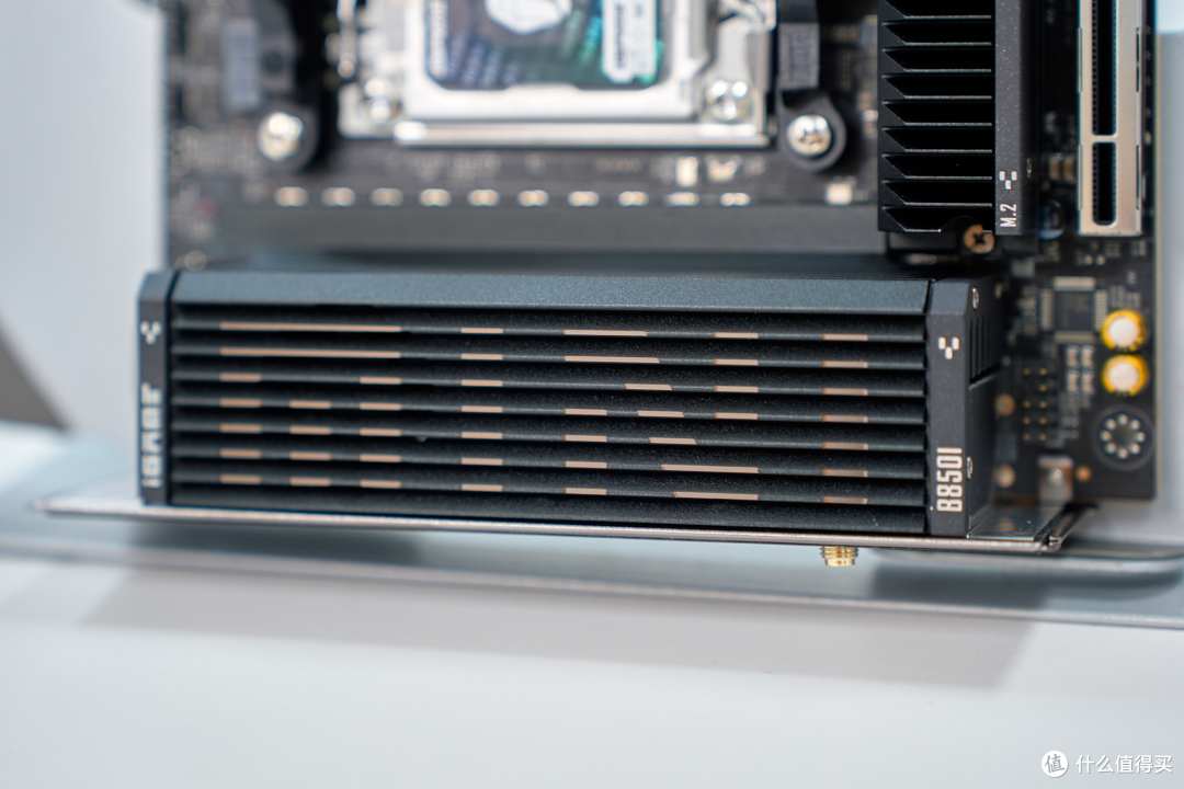 iGame重回itx赛道首发之作,iGame B850I MINI OC V14新品测评