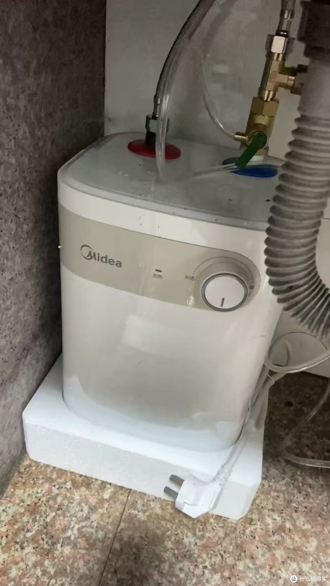 美的小厨宝A1储水式，5L厨房台下热水器
