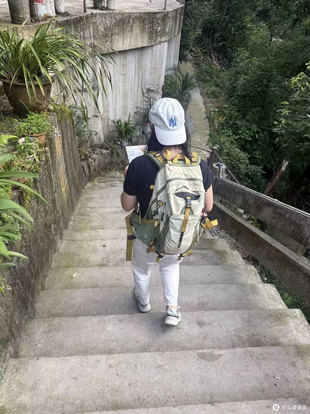 徒步新手第一课:登山包千万别随便买