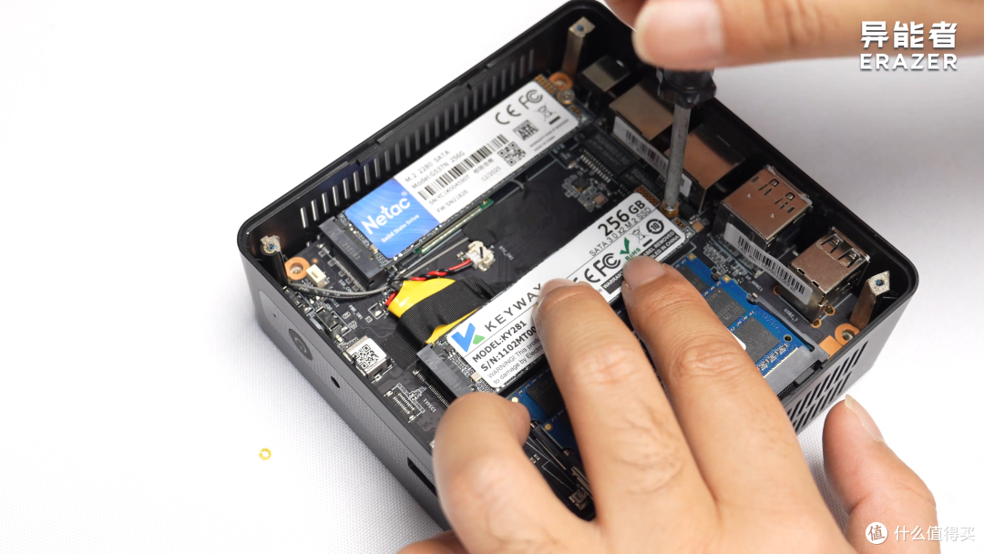受够网盘限速？异能者 S100 低成本自建家用 NAS