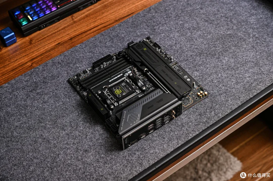 M-ATX AM5终极答案——微星 MAG B850M MORTAR MAX WIFI 开箱简测