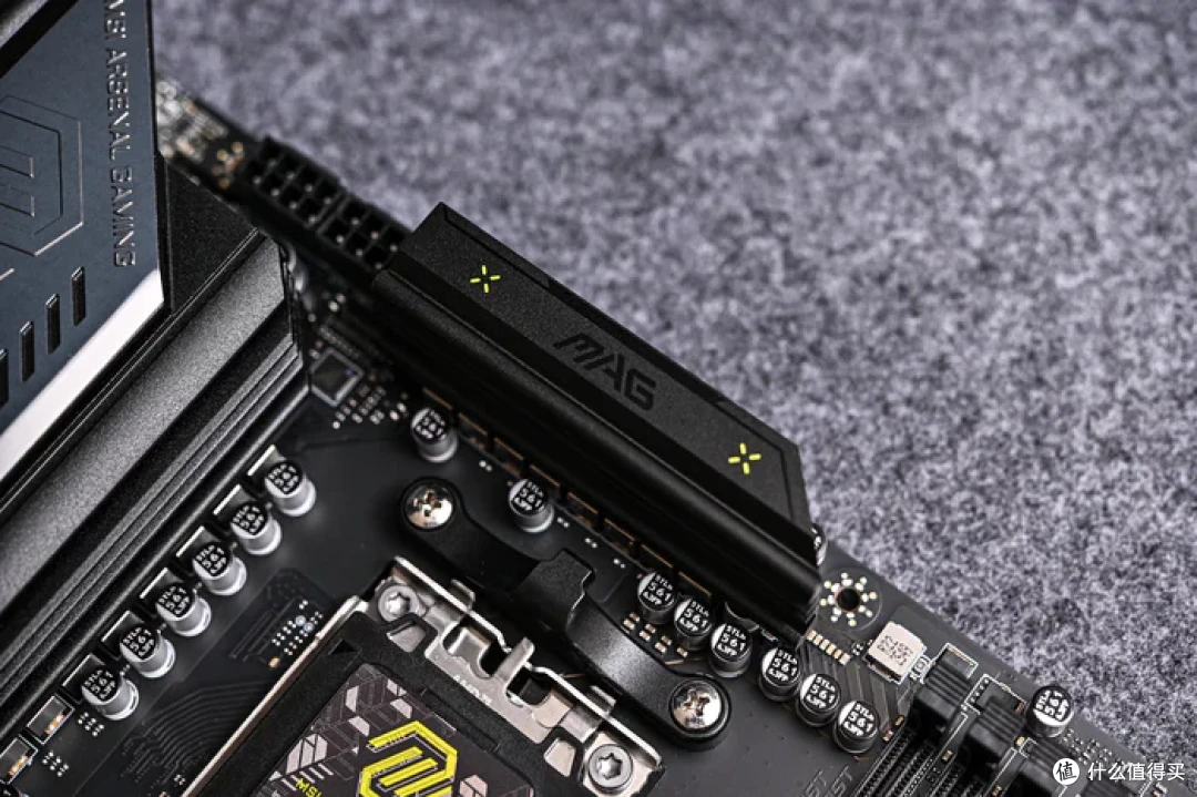 M-ATX AM5终极答案——微星 MAG B850M MORTAR MAX WIFI 开箱简测