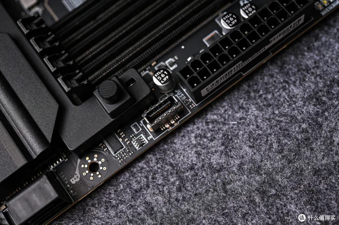 M-ATX AM5终极答案——微星 MAG B850M MORTAR MAX WIFI 开箱简测