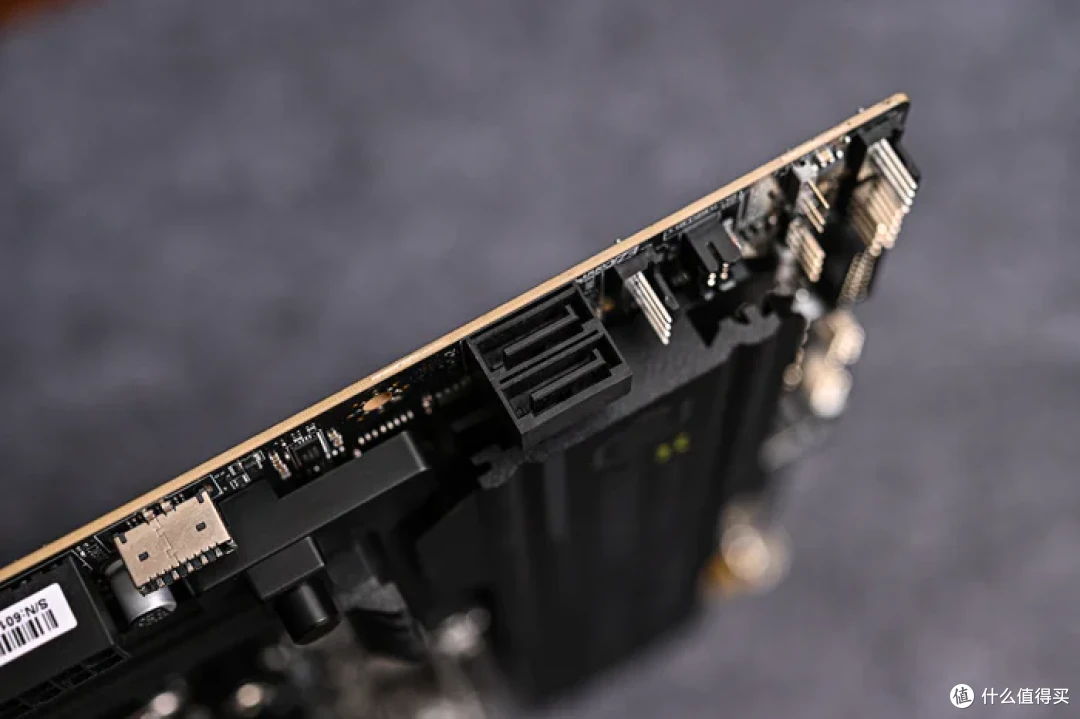 M-ATX AM5终极答案——微星 MAG B850M MORTAR MAX WIFI 开箱简测
