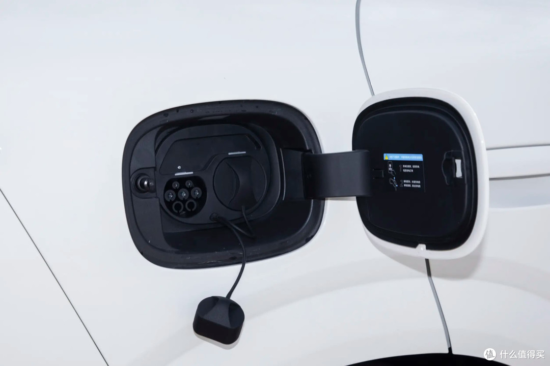 价差3000元,实测长安启源Q06对上海狮06EV,你选谁?
