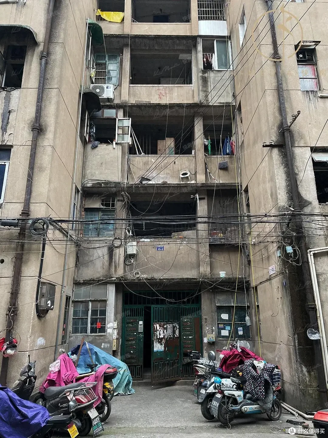 水泥的保质期只有50年,房子的产权却有70年,会倒塌吗?