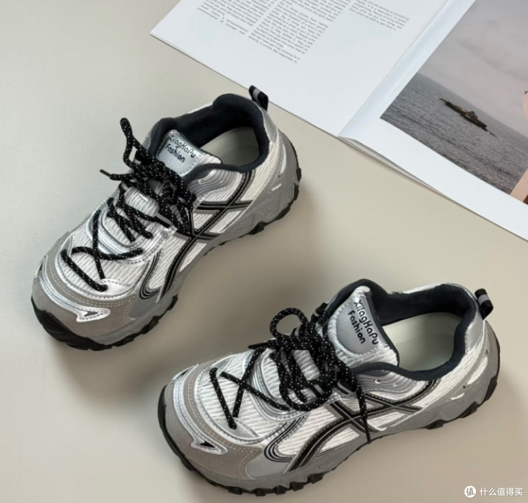 最爱单品：银灰复古登山老爹鞋