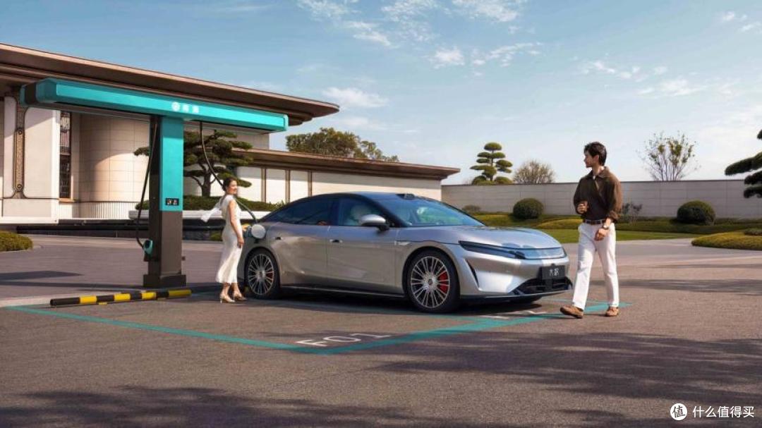 196 项配置全系标配!比亚迪大汉上市,国产 D 级旗舰迎来新选手