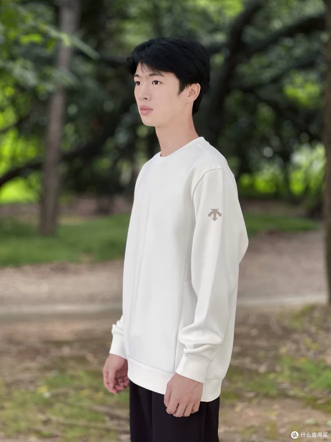 迪桑特ESSENTIAL针织套头衫,宽松版型通勤太舒服