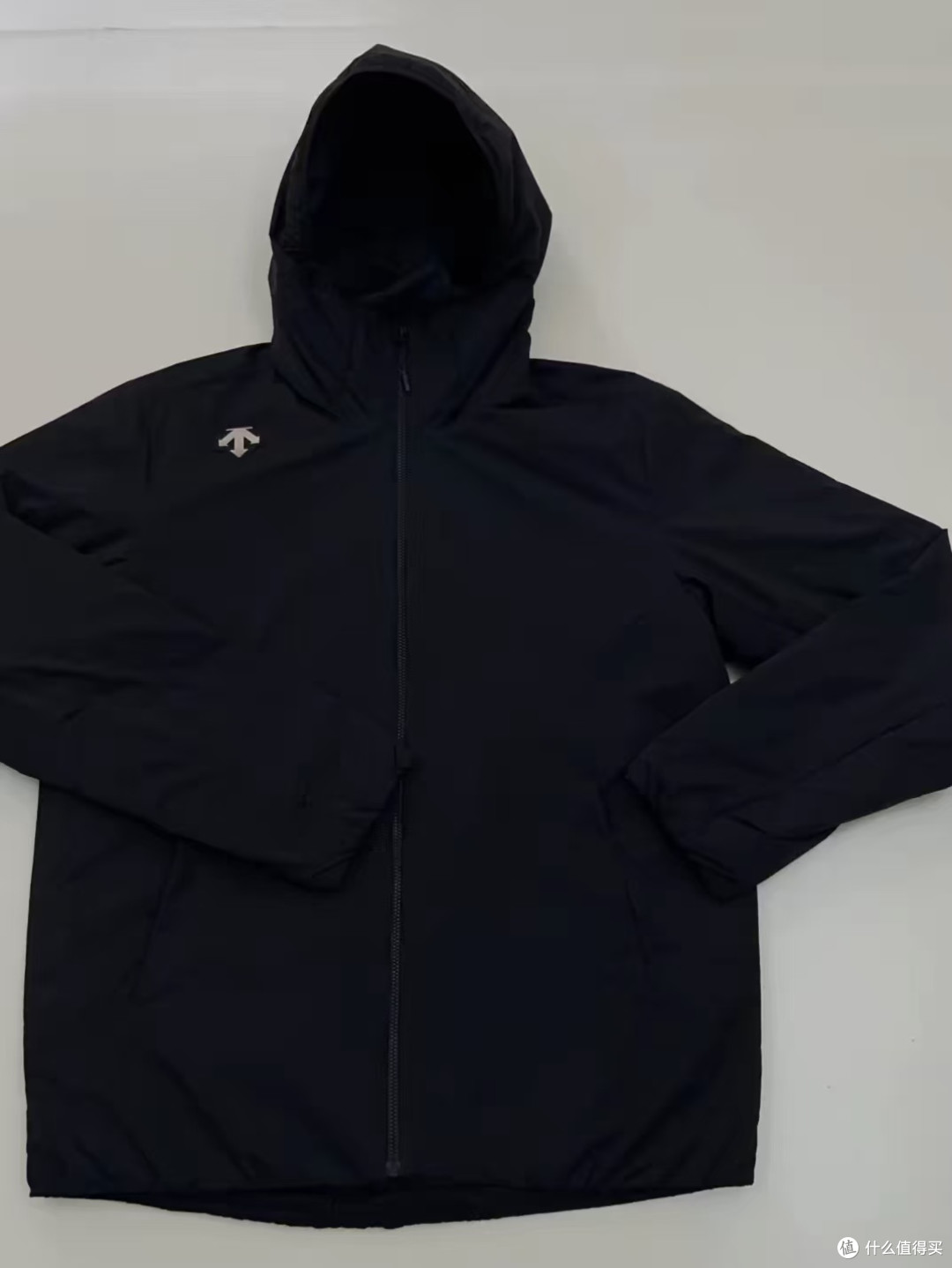 迪桑特轻量棉服,秋冬通勤一件刚刚好