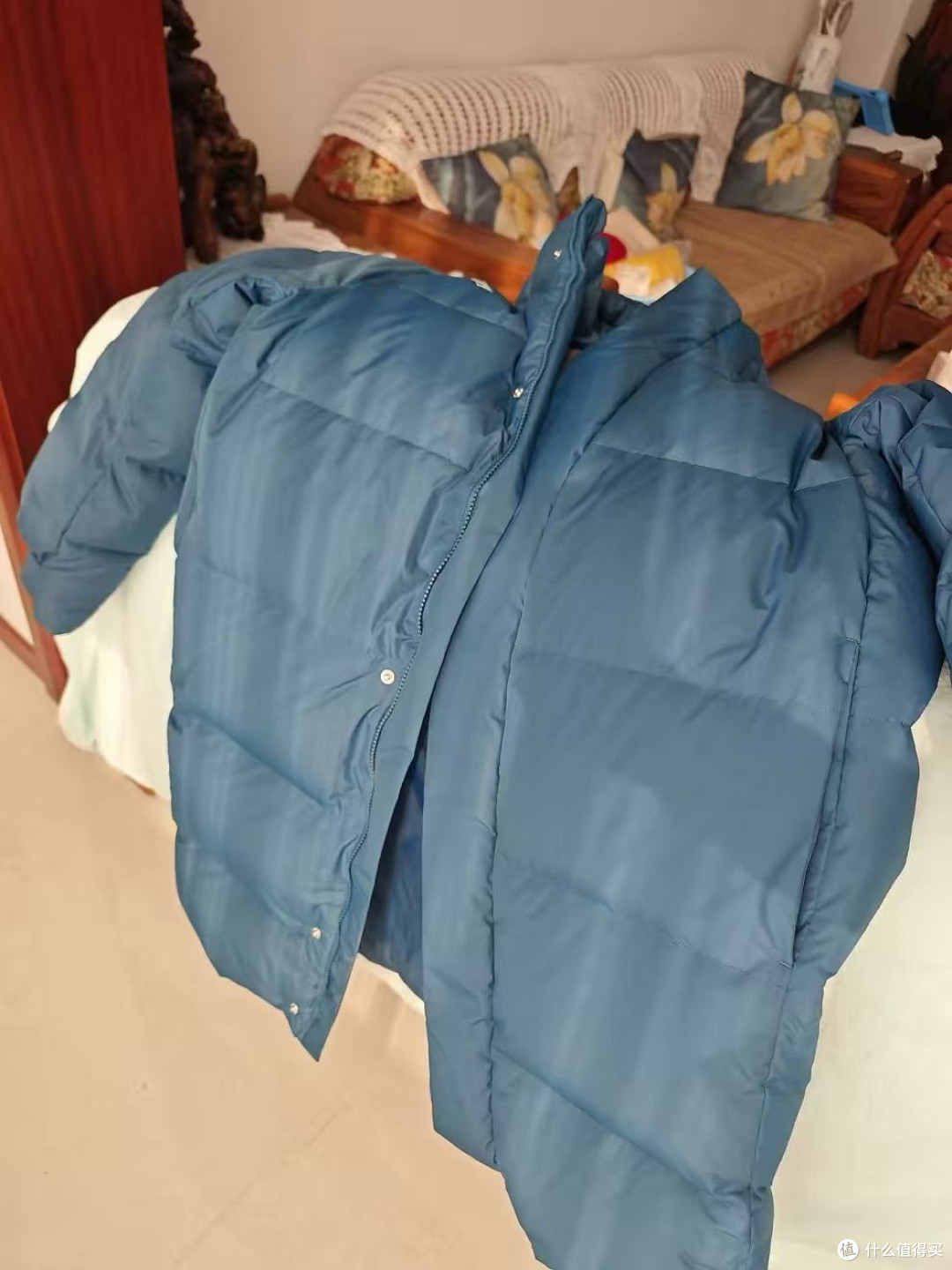 迪桑特中长款羽绒服,通勤保暖一件到位
