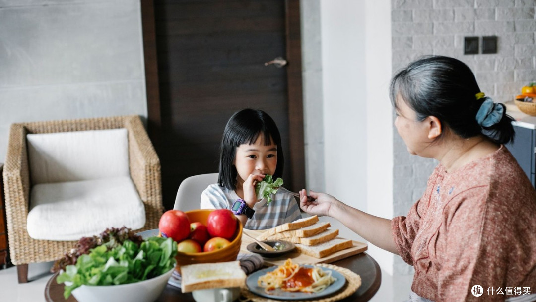饮食结构理顺了，免疫系统才不容易“过度反应”