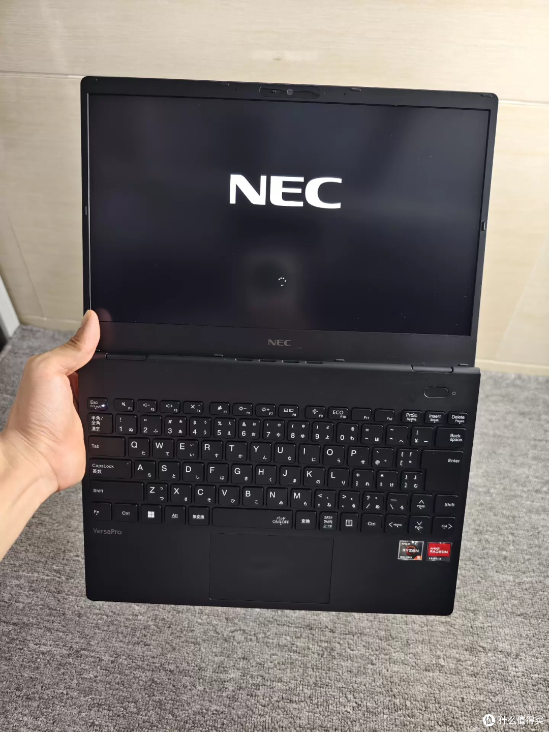 NEC VK540轻薄本949元起 900克这价该不该上