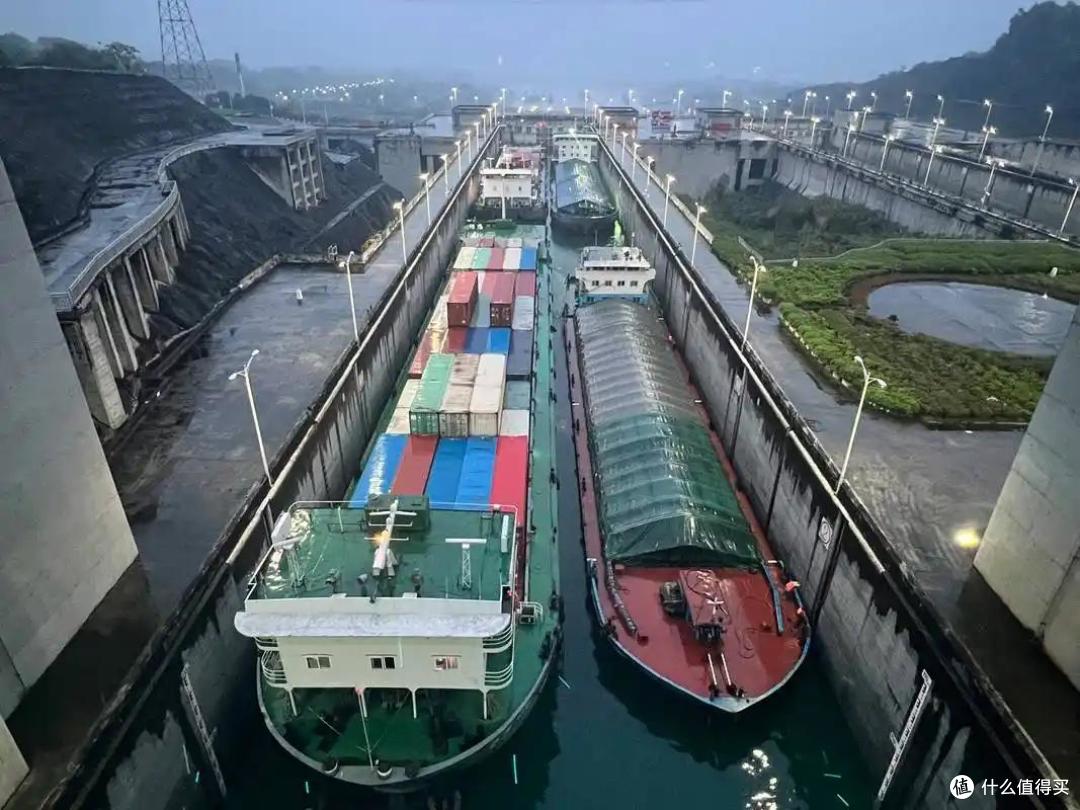 葛洲坝航运新通道正式开工,闸室长达280米,将可通航万吨级船舶