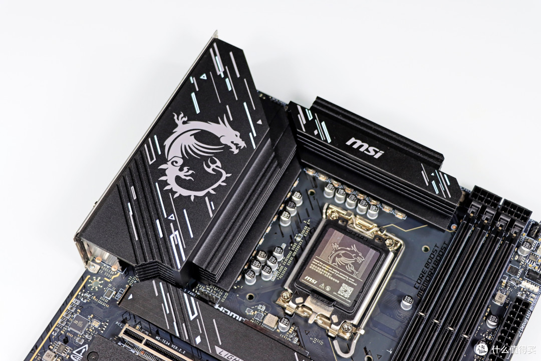 就算高端的 285K 也行！微星 Z890 GAMING PLUS WIFI6E 体验分享