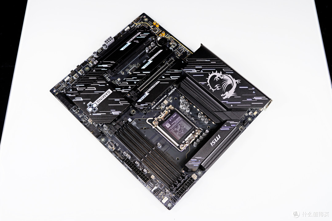 就算高端的 285K 也行！微星 Z890 GAMING PLUS WIFI6E 体验分享