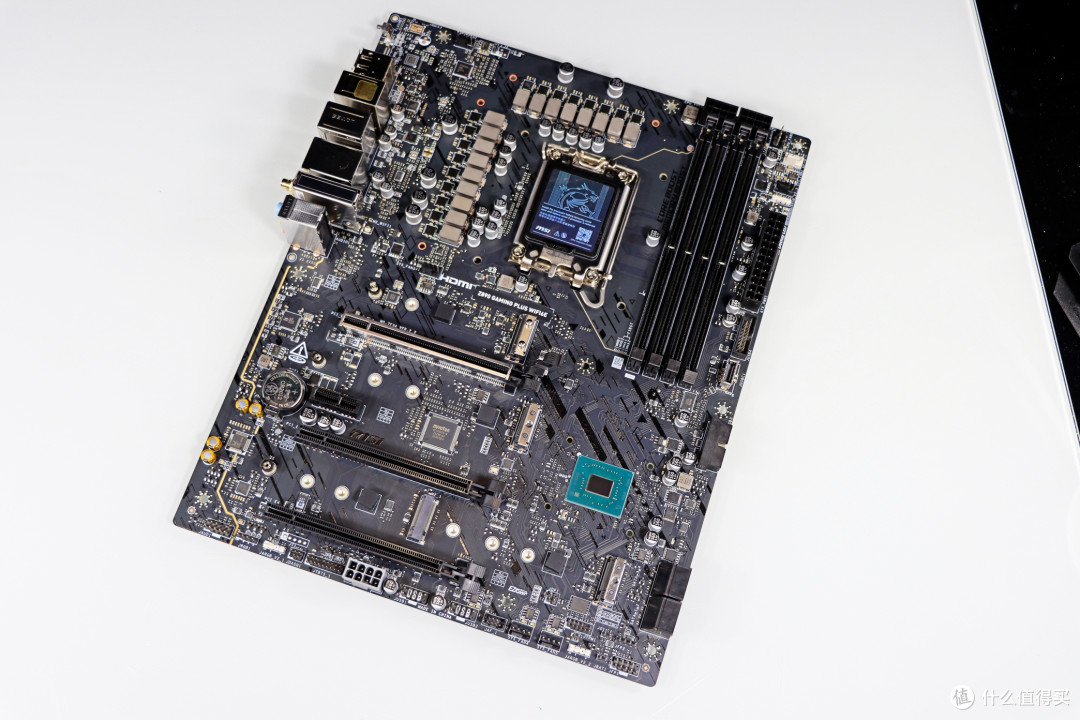 就算高端的 285K 也行！微星 Z890 GAMING PLUS WIFI6E 体验分享