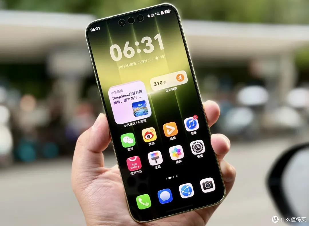 华为Mate 90卖5499元，Mate 80只要4119元，差1380元到底差在哪？