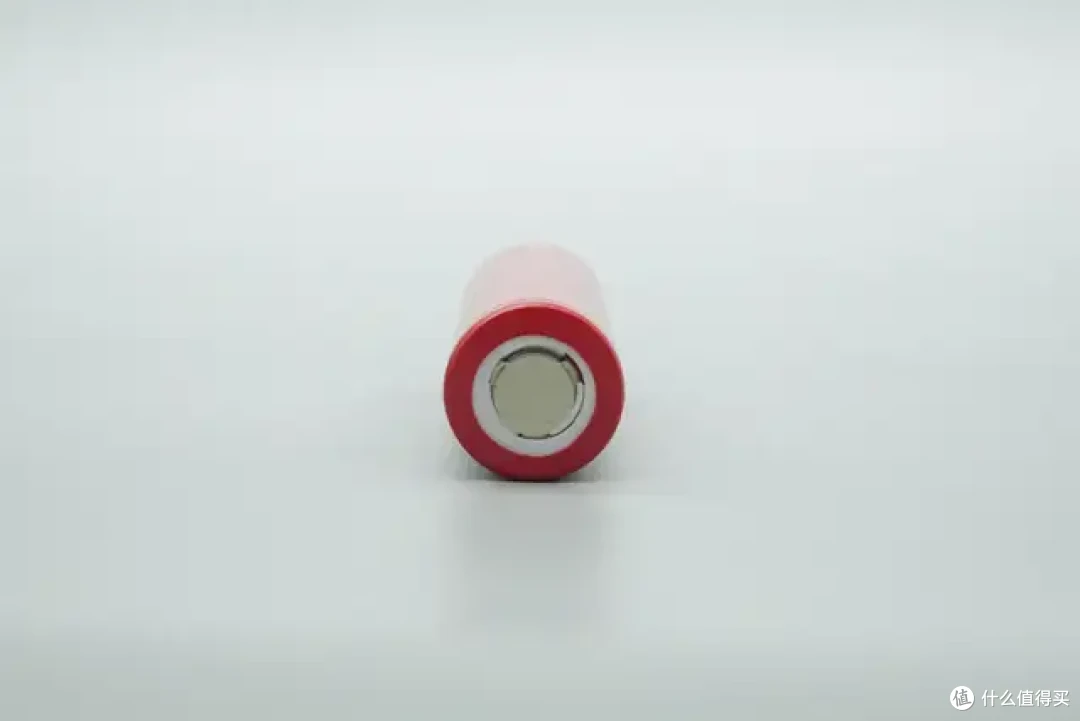 内阻低至3mΩ！一川新能源INR21700-40P全极耳电芯测试