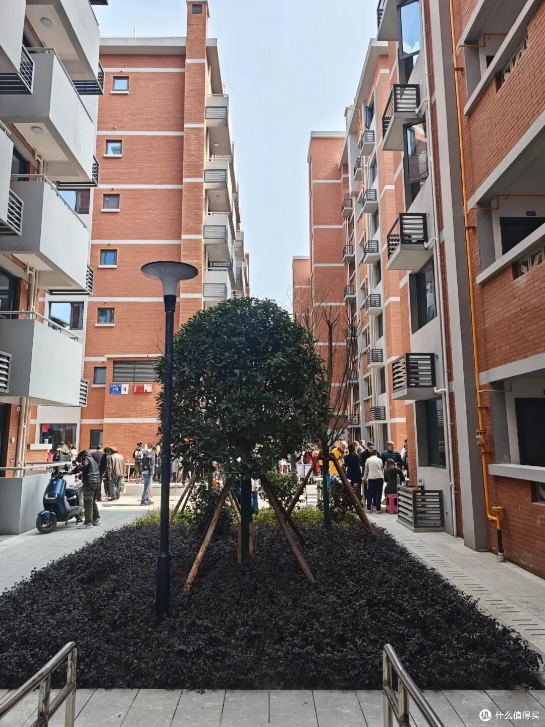 老旧小区,为什么不能原拆原建?内行人说出大实话,原因很简单