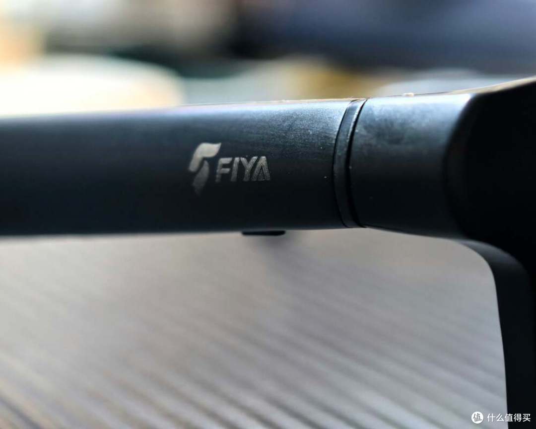 万万没想到!29 元拿下飞雅 FIYA F3,既是墨镜也是耳机