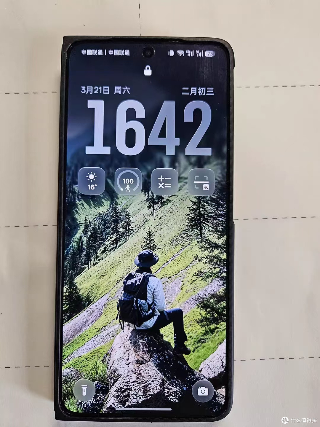 首发选定Find N6，大内存完全够用，完全不用反复清理存储空间