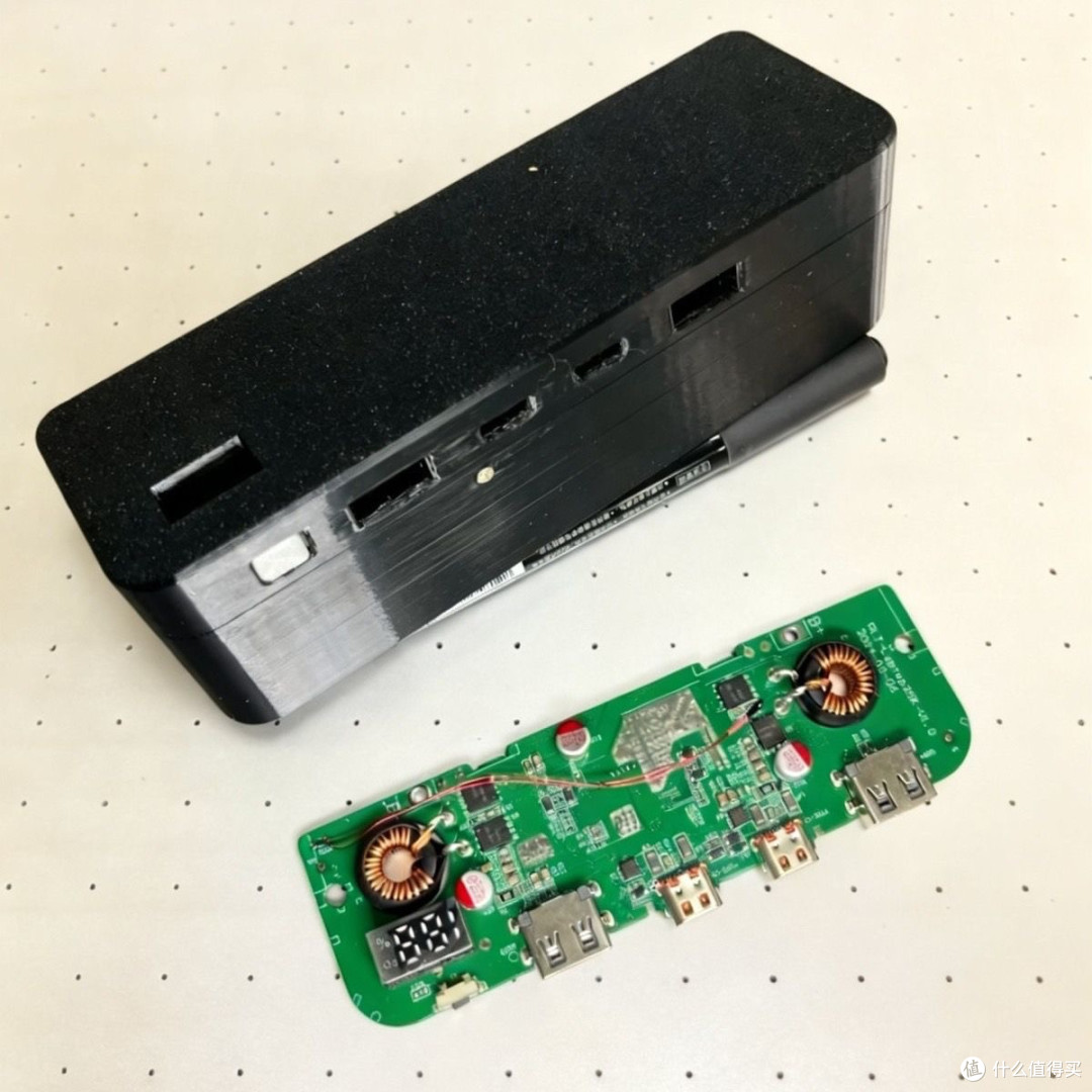 【探长DIY】24元PD100W DIY充电宝套件开箱｜媳妇送的手工作业