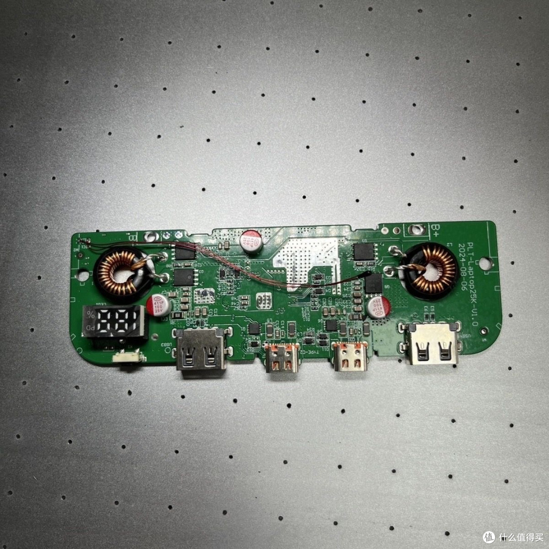 【探长DIY】24元PD100W DIY充电宝套件开箱｜媳妇送的手工作业