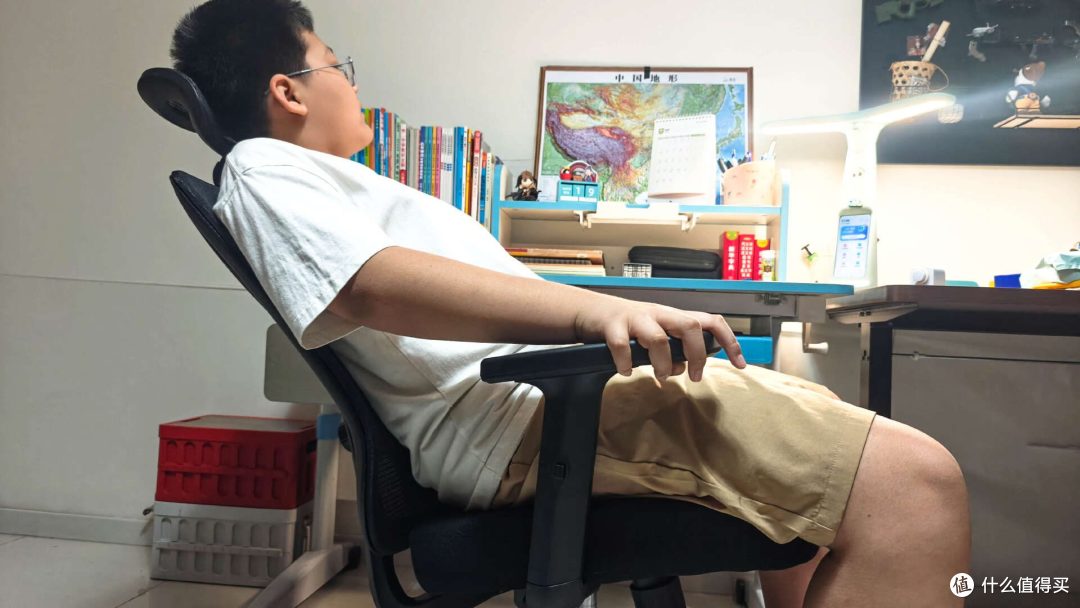 保质基础价格下探，夏草木Fit CC人体工学椅这波操作够卷的！
