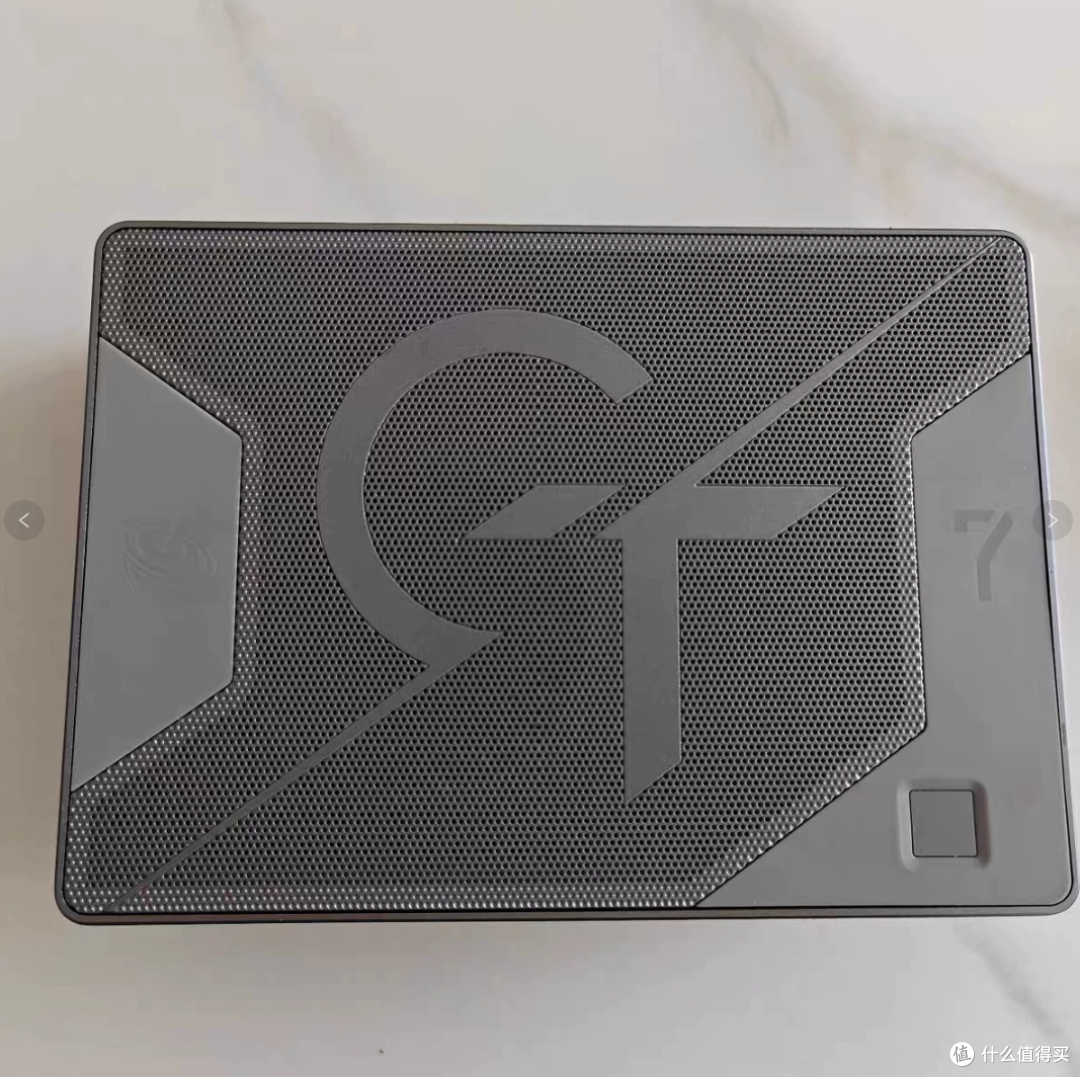 二手鱼塘惊现半价零刻GTR7小主机!7840HS+双2.5G网口能冲吗?