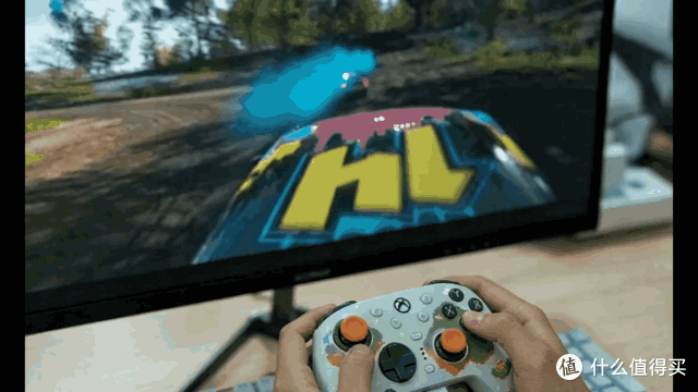 颜值与实力双在线!八位堂猎户座 3 代 XBOX 版海屿青手柄真能打