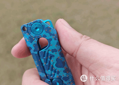 费戈灵龟星空版53克全钛EDC撬棍:五轴CNC星光迷彩把玩实用两开花
