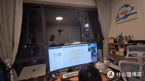 三年前儿子画在便签纸上的小人,今天被 AI 做成了游戏