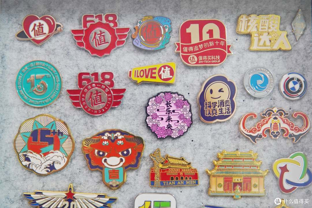 从现在起,请叫我硬核大神——张大妈硬核大神奖杯首晒