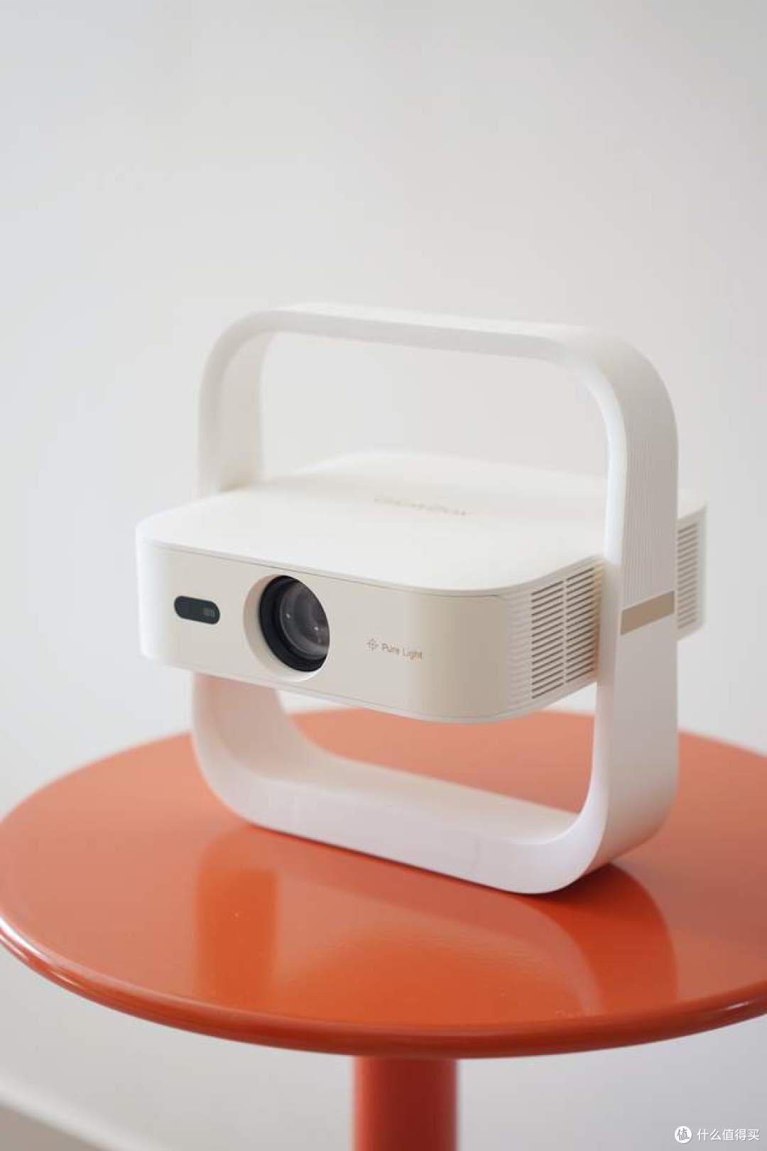 几百元也能拥有百寸大屏?GlowBox小光盒R1 实测,聊聊优点与短板