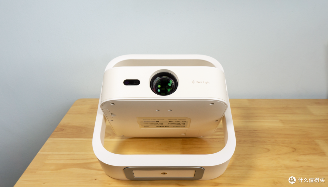 租房学生党百元投影新选手：GlowBox小光盒R1体验分享