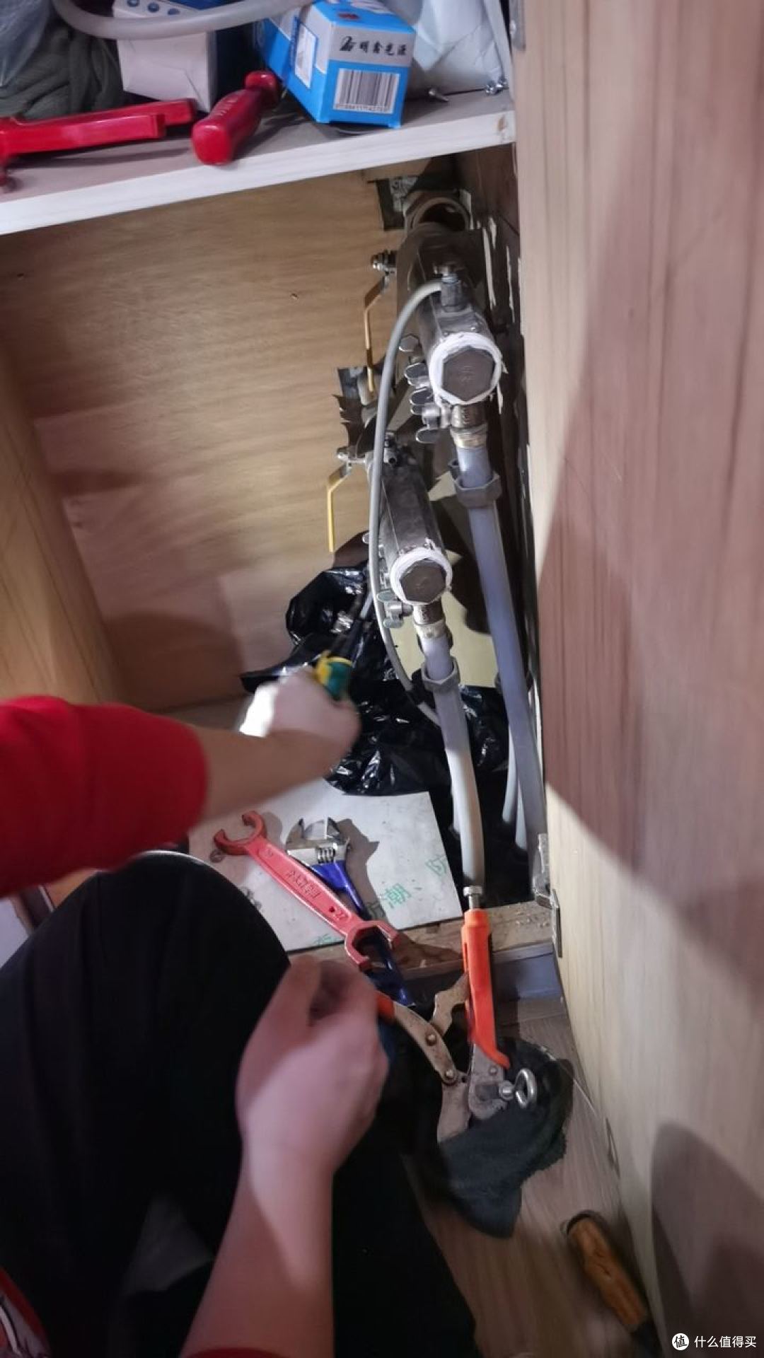 地暖清洗先别掏钱,其实摸一遍回水管心里就有数