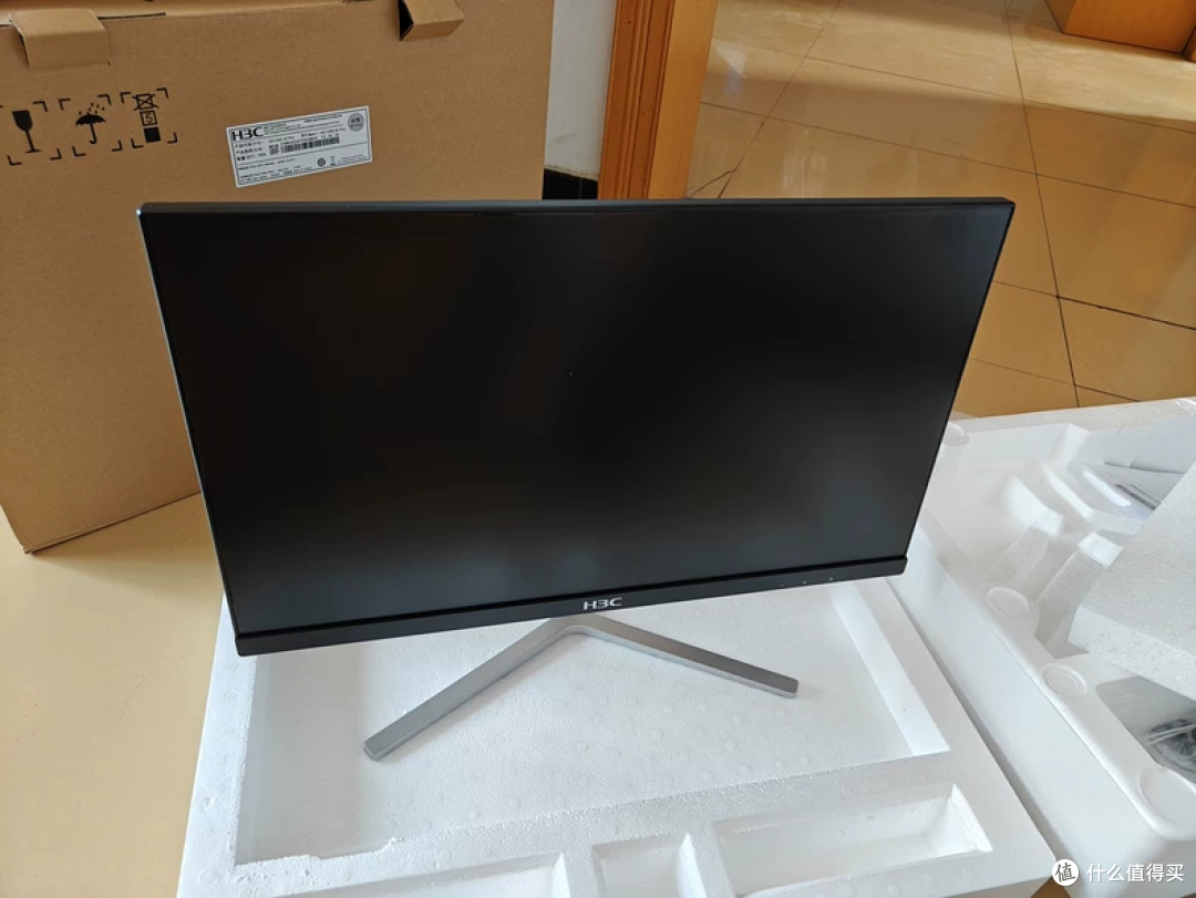 399元捡漏全新21.5寸Win系统一体机!搭载10代处理器,超低功耗