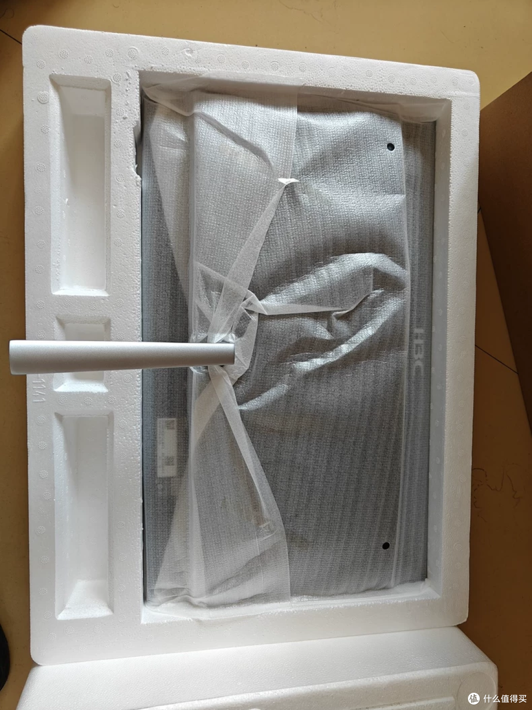 399元捡漏全新21.5寸Win系统一体机!搭载10代处理器,超低功耗