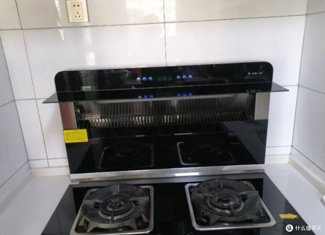 买油烟机别乱花冤枉钱!记住这5点,2000元档这款最适合多数家庭
