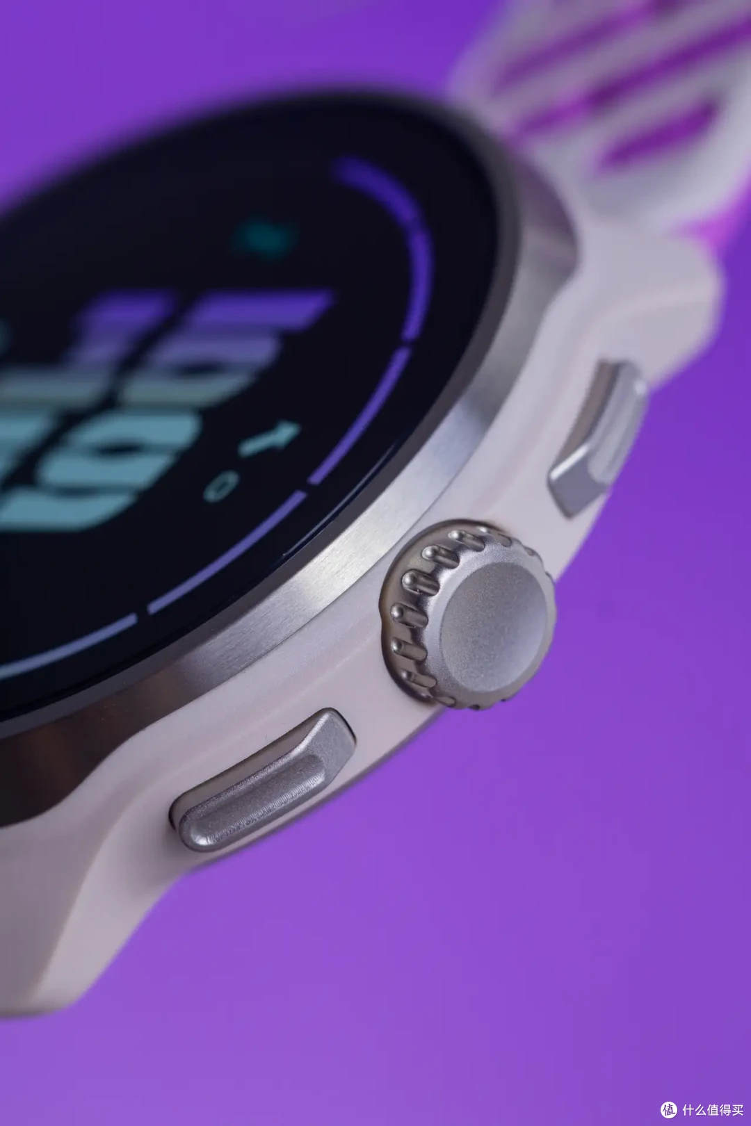 紧凑表盘≠性能妥协：深度解读SUUNTO RACE 3S小身材里的硬实力