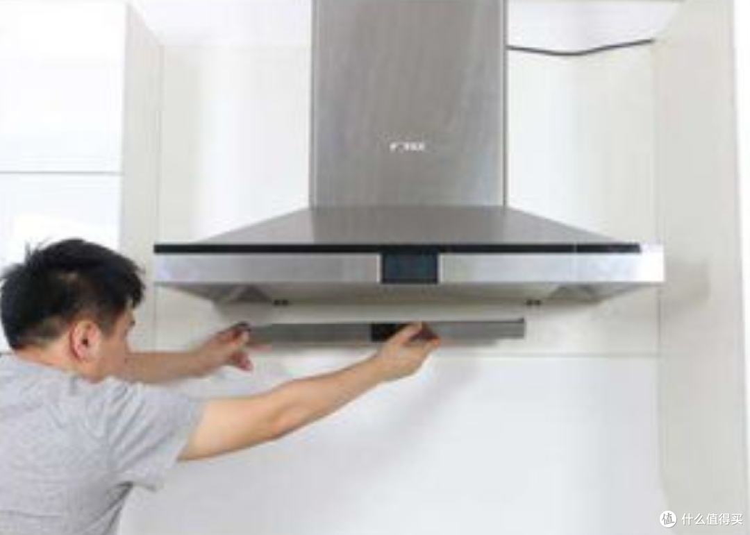 买油烟机别乱花冤枉钱!记住这5点,2000元档这款最适合多数家庭