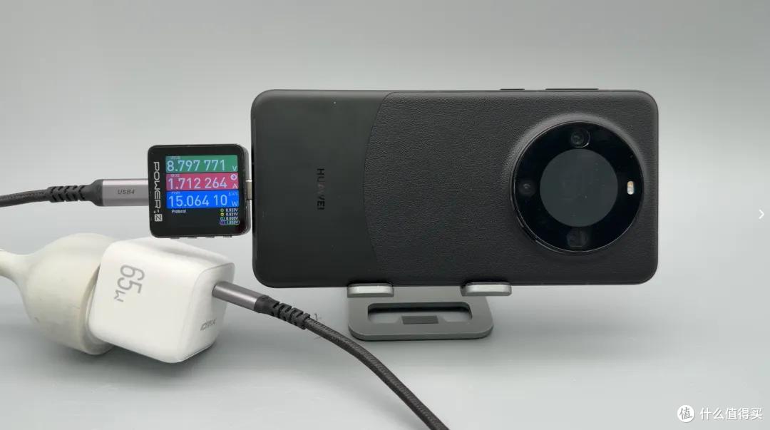 跑满 iPhone 18 AVS 快充,IDMIX 65W 氮化镓充电器评测