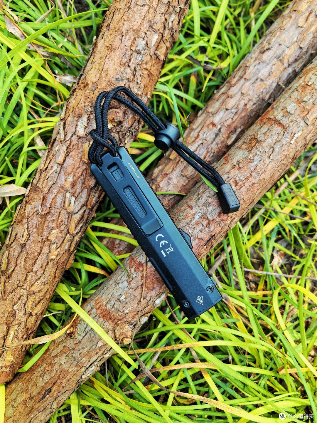 奈特科尔EDC15双光源手电测评