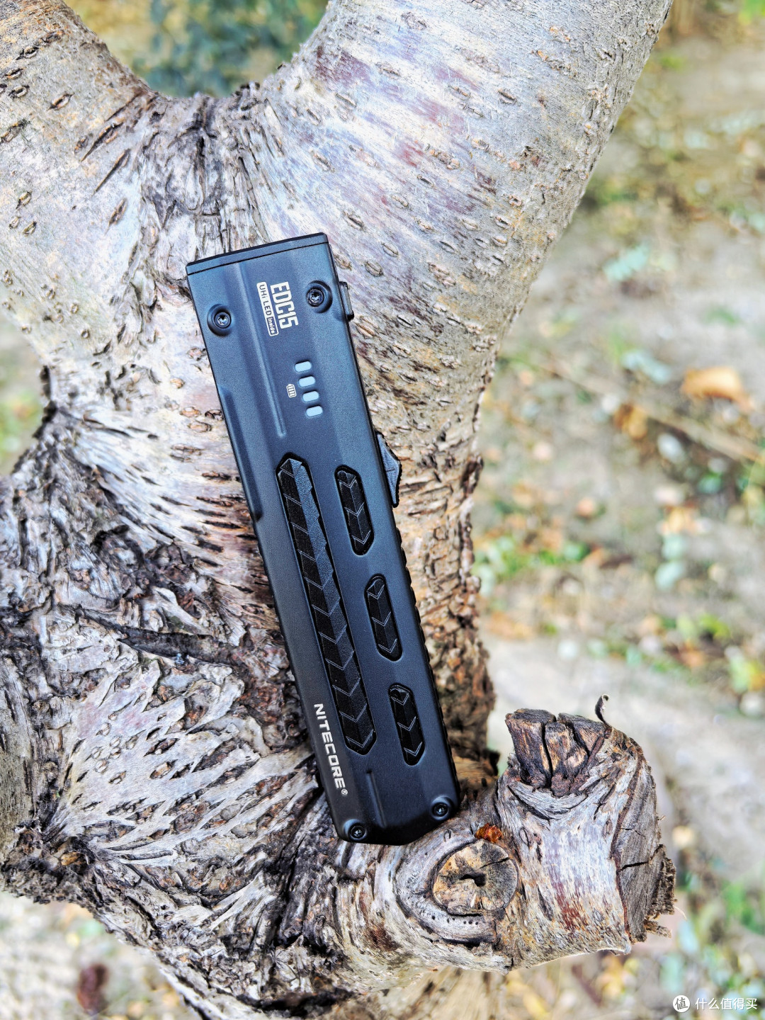 奈特科尔EDC15双光源手电测评