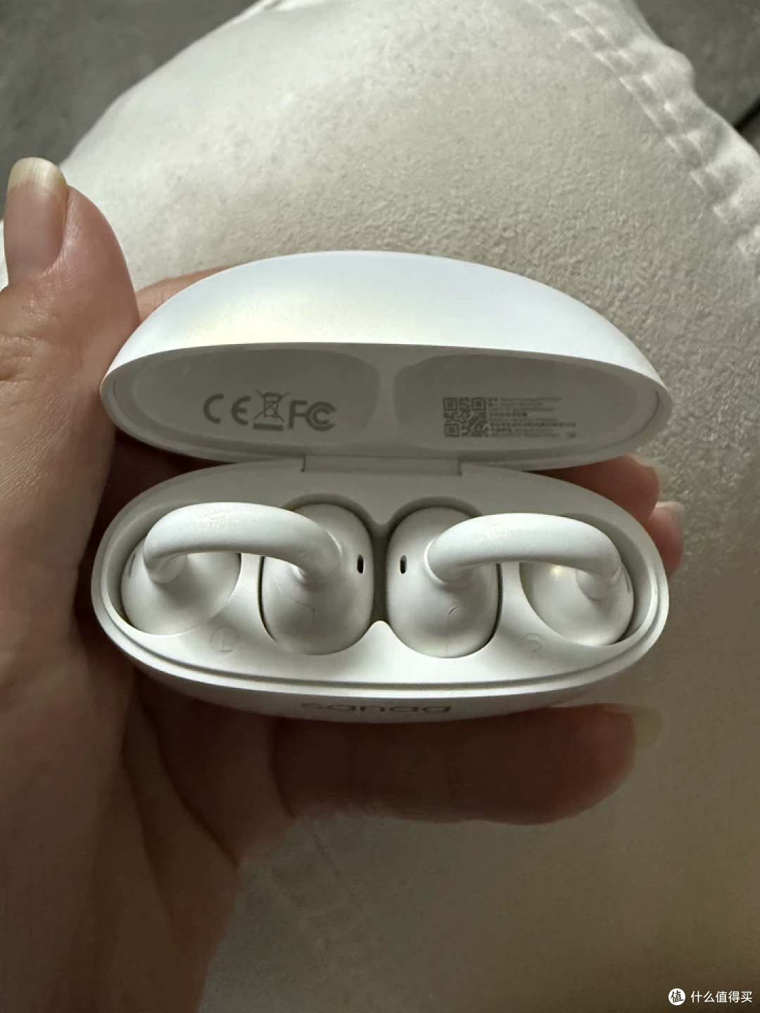 百元耳机能卷到什么程度?塞那S7S Ultra用了一段时间,说说感受