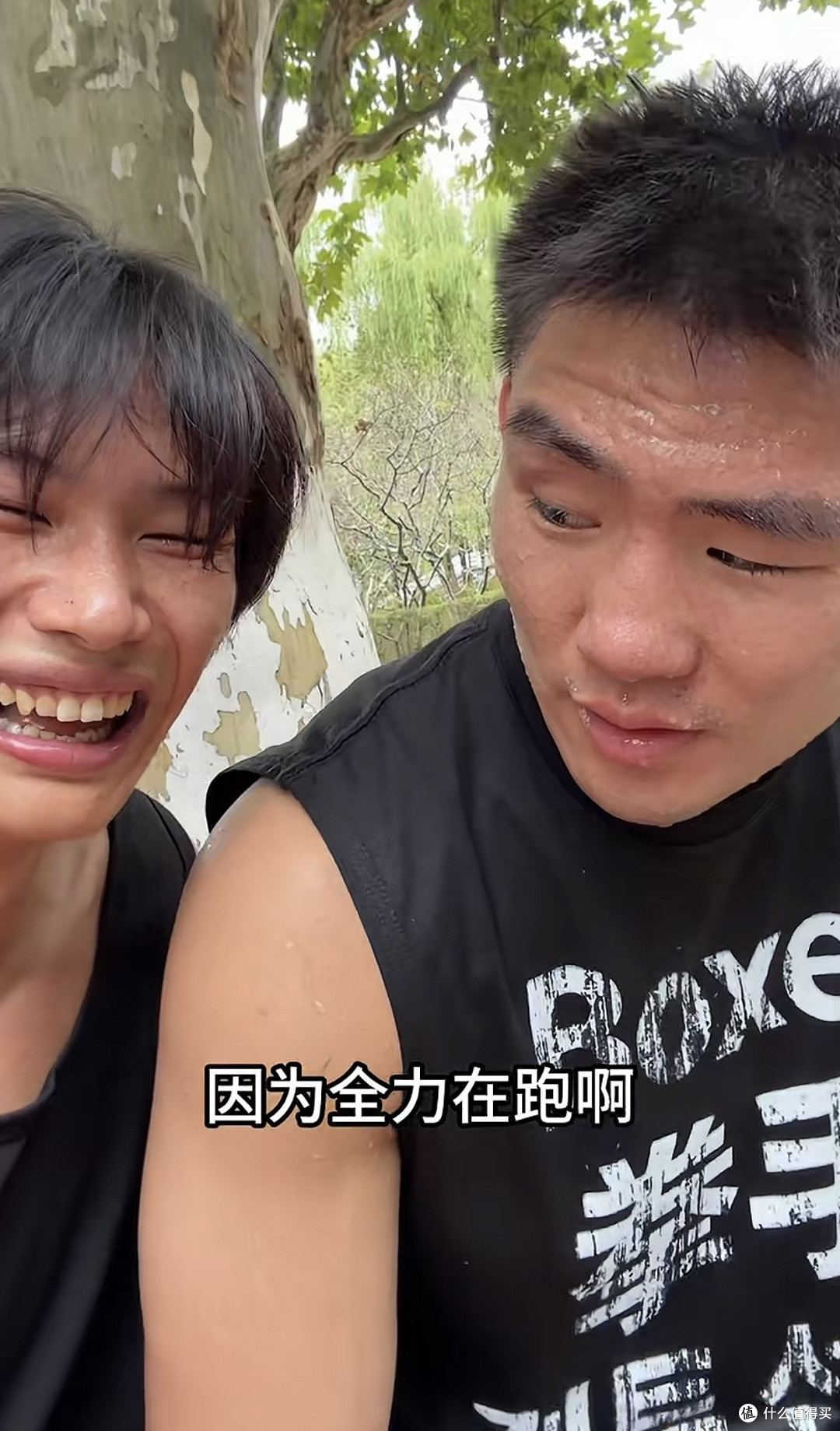 花小龙又反向自律？和UFC运动员宋亚东自律的一天