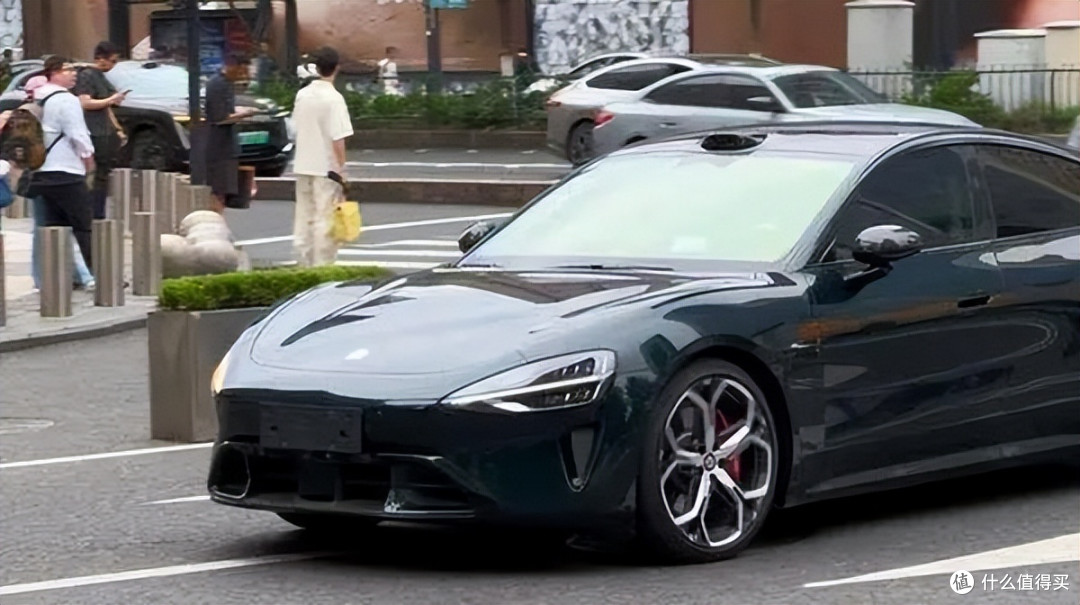 就差400块！比亚迪大汉和特斯拉Model3，一台D级一台中型，你选谁