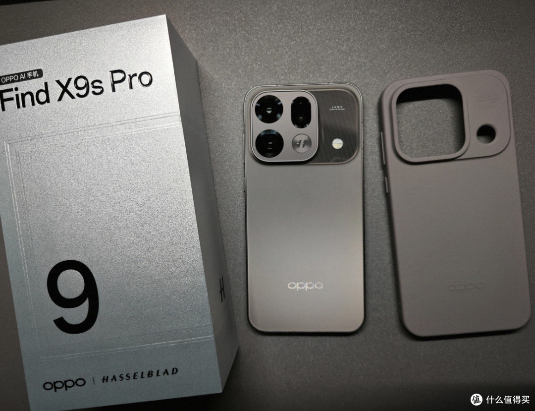 直屏终于做对了!OPPO Find X9首发实测