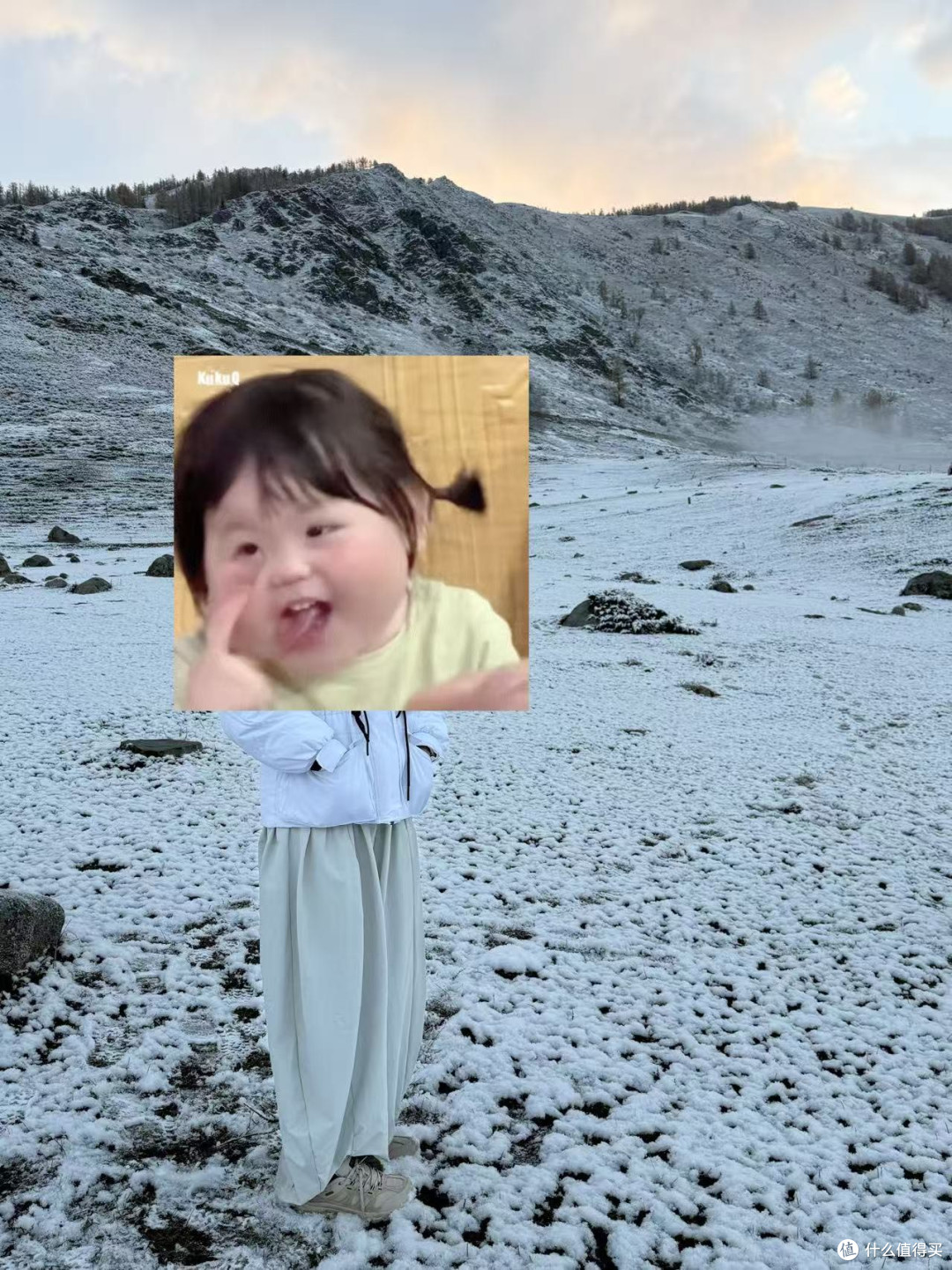 北疆7日穿的迪卡侬MH500:喀纳斯下雪木栈道没打滑